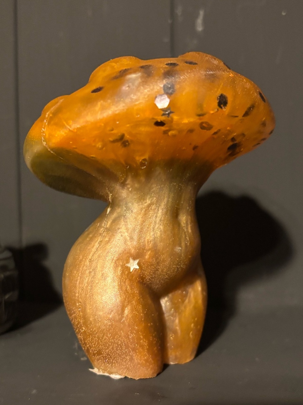 🍑 Handcrafted Orange & Green Full-Figured Mushroom Figurine Home Accent